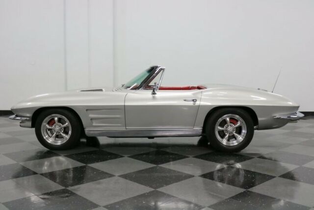 1963 Chevrolet Corvette -- - photo 3