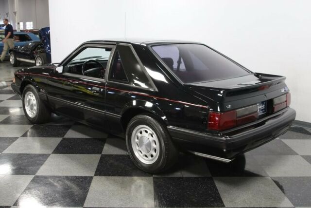 1990 Ford Mustang LX 5.0 - photo 10
