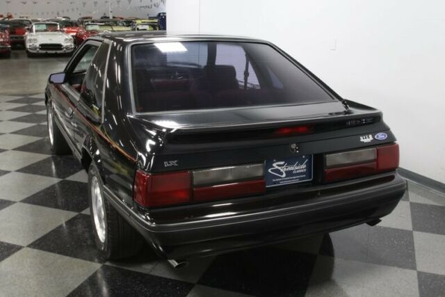 1990 Ford Mustang LX 5.0 - photo 11