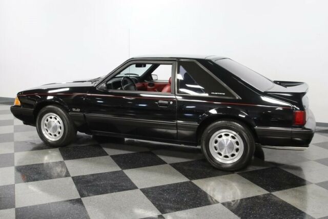 1990 Ford Mustang LX 5.0 - photo 9
