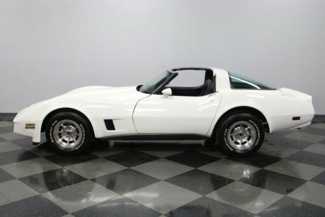 1980 Chevrolet Corvette -- - photo 8