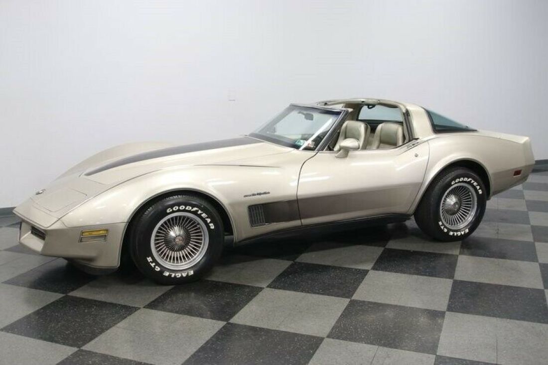 1982 Chevrolet Corvette Collectors Edition - photo 7