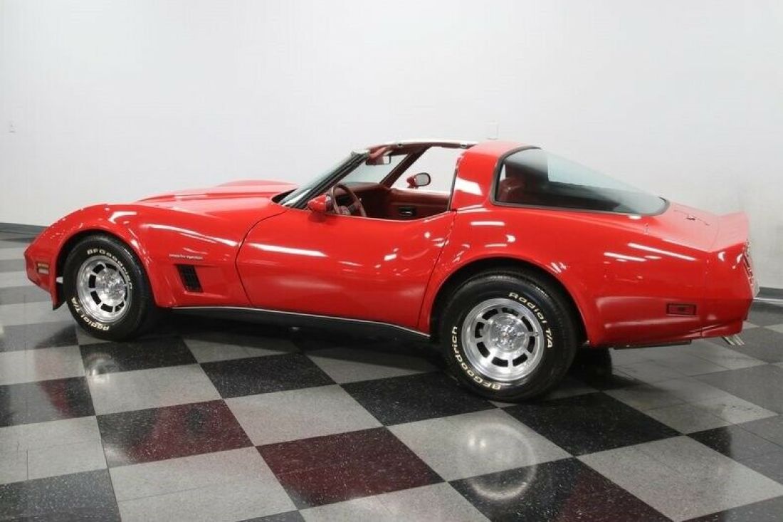 1982 Chevrolet Corvette Coupe - photo 9