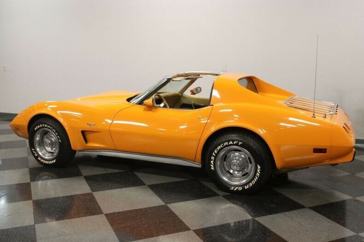 1977 Chevrolet Corvette - photo 9