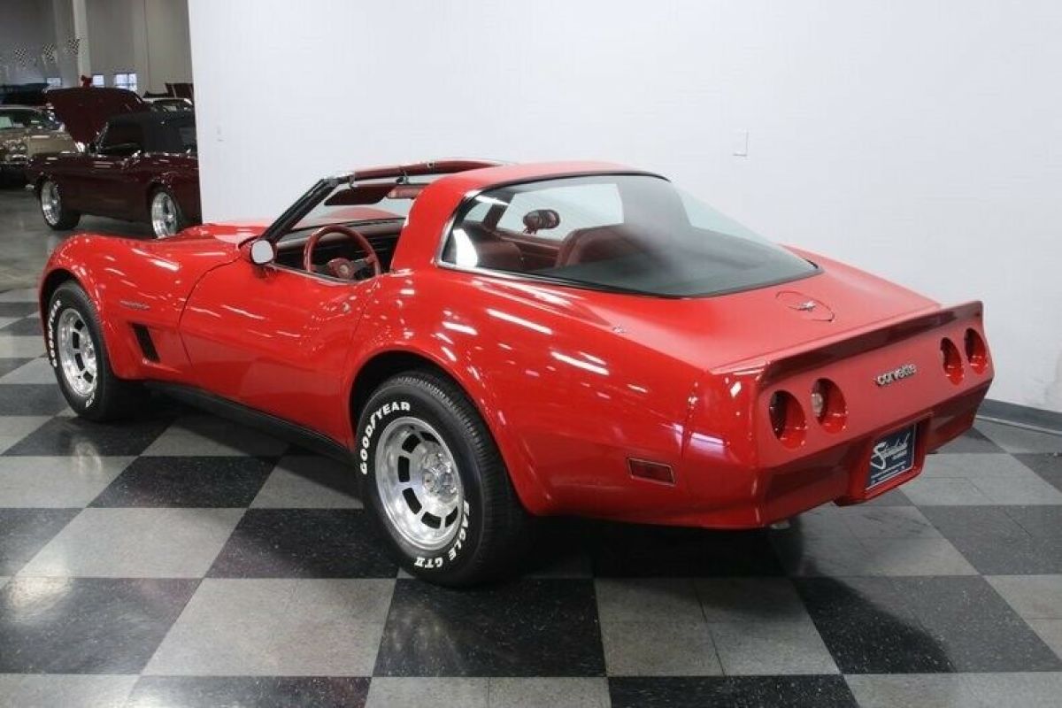 1982 Chevrolet Corvette - photo 10