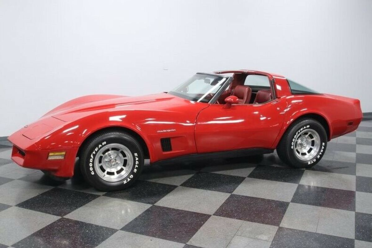 1982 Chevrolet Corvette - photo 7