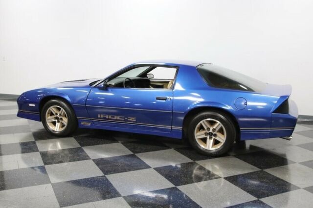 1987 Chevrolet Camaro IROC Z/28 - photo 9