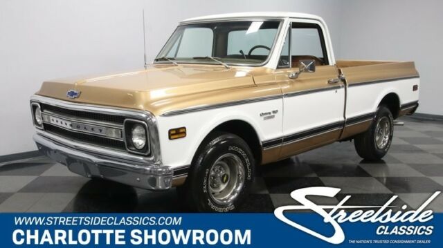 classic vintage chevy custom gold white saddle 6 lug air conditioning 1969 Chevrolet C-10 --