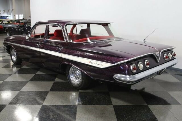 1961 Chevrolet Impala -- - photo 10
