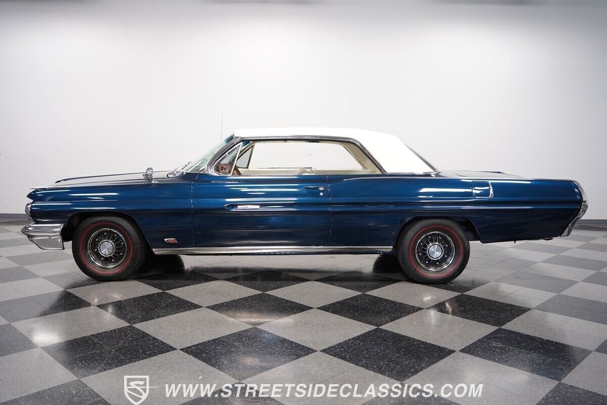 1962 Pontiac Grand Prix - photo 3