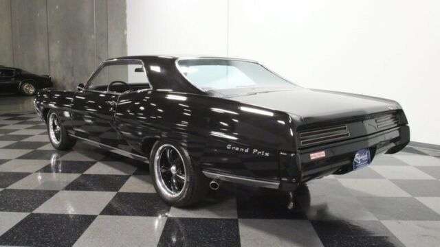1967 Pontiac Grand Prix -- - photo 10