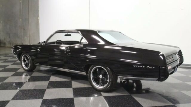 1967 Pontiac Grand Prix -- - photo 9