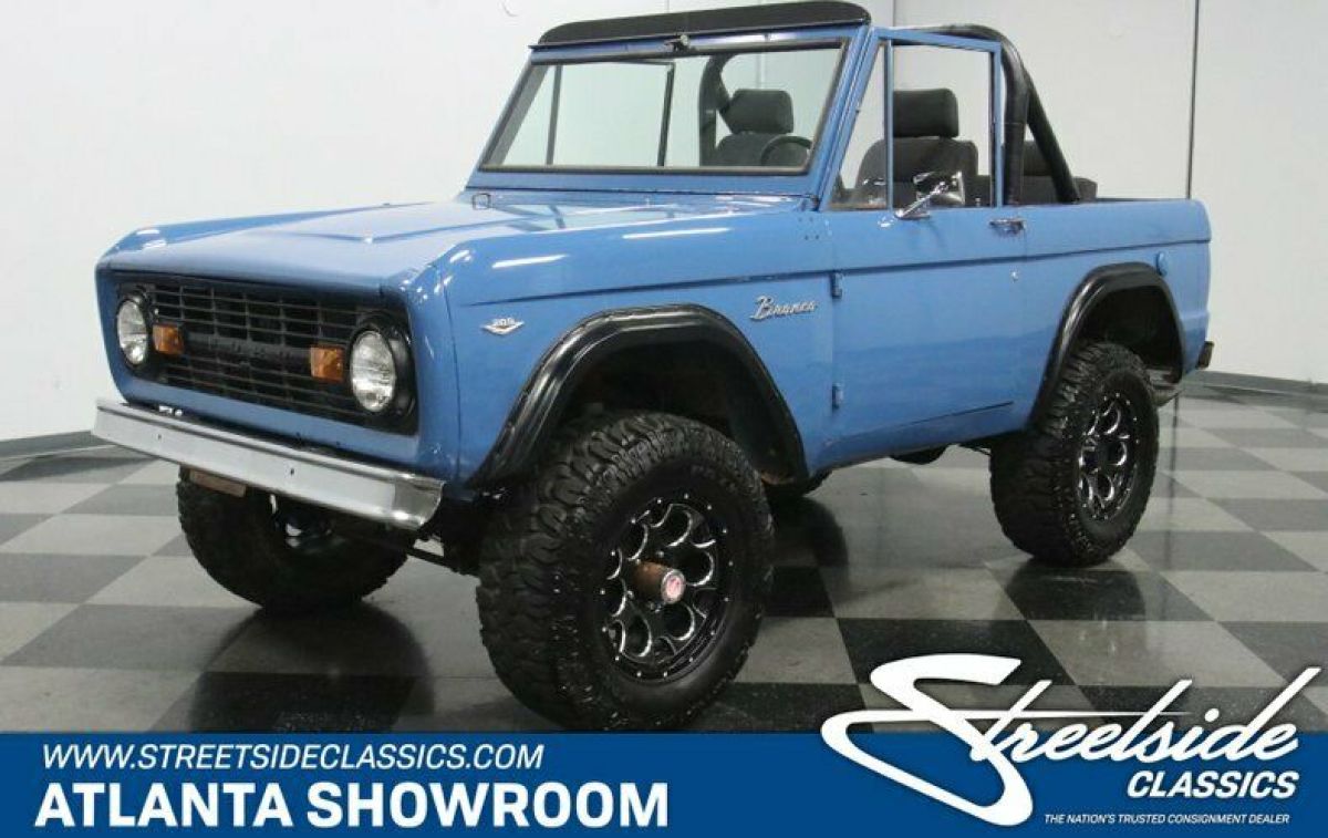 classic vintage chrome 4x4 fomoco suv 302 v8 3-speed manual blue 1968 Ford Bronco 4X4