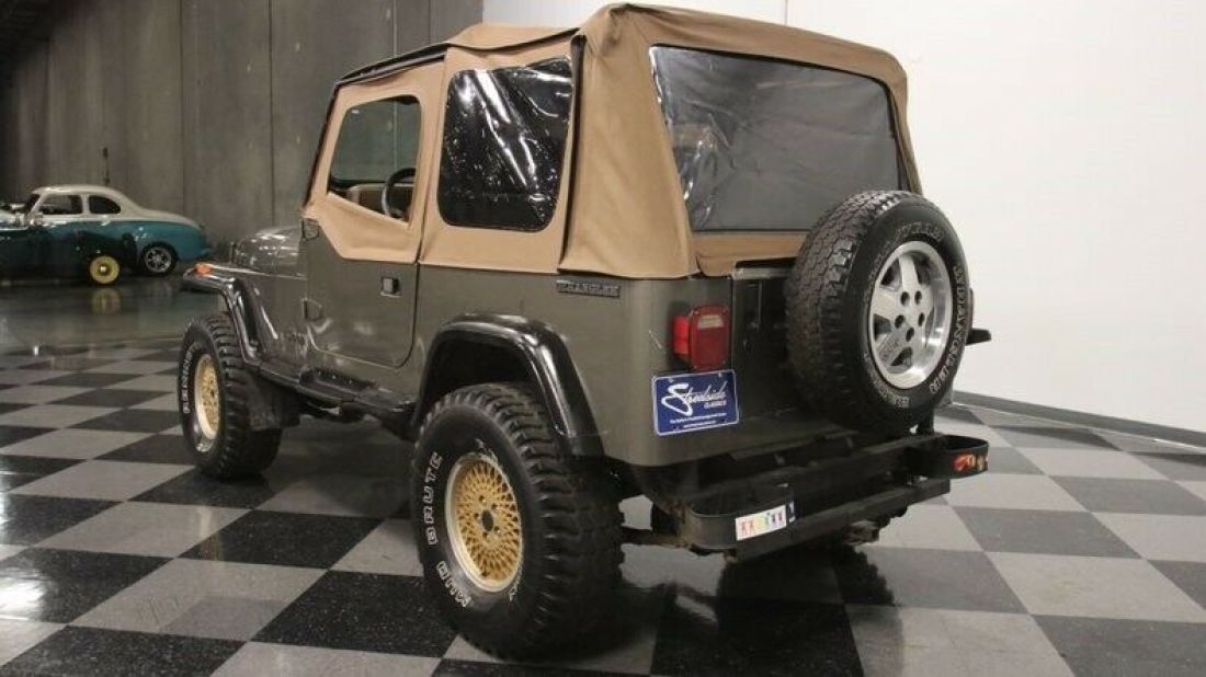 1988 Jeep Wrangler YJ - photo 10