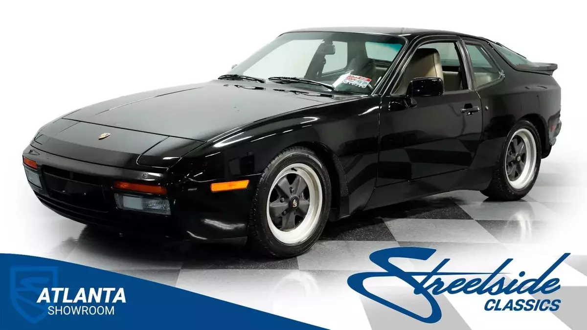 classic vintage chrome 944 turbo 2.5 liter manual transmission black 1986 Porsche 944 Turbo