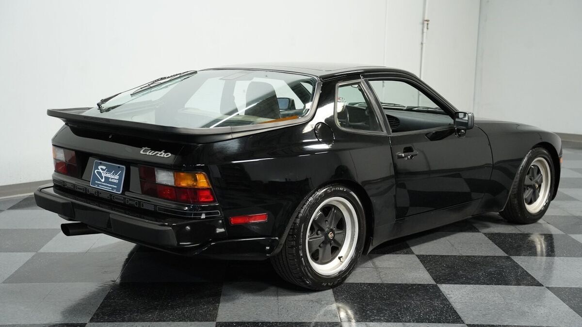 1986 Porsche 944 Turbo - photo 12