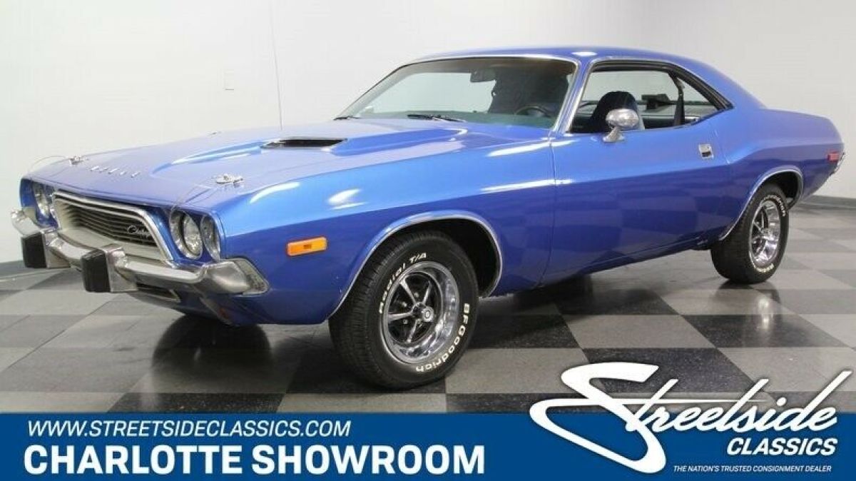classic vintage chrome automatic factory air conditioning muscle car 1974 Dodge Challenger