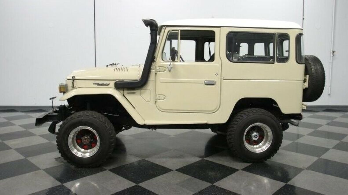 1977 Toyota Land Cruiser BJ40 - photo 8