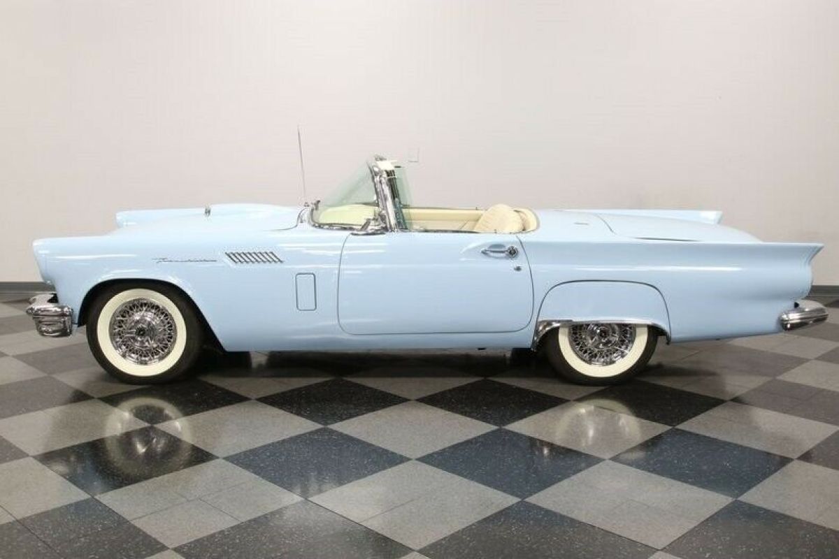 1957 Ford Thunderbird - photo 8