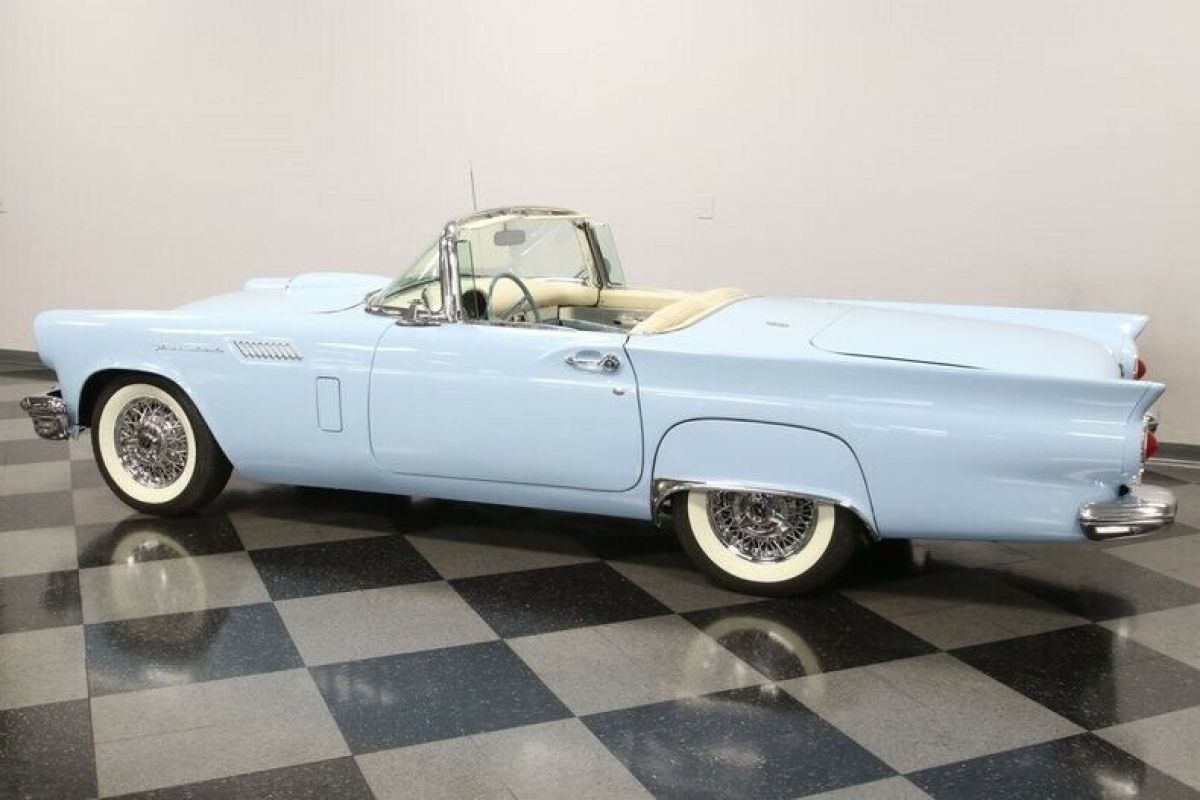 1957 Ford Thunderbird - photo 9