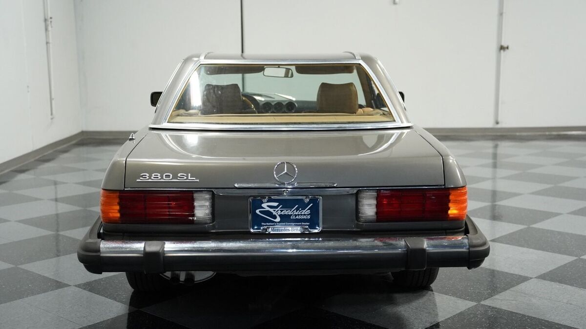 1983 Mercedes-Benz SL-Class - photo 10