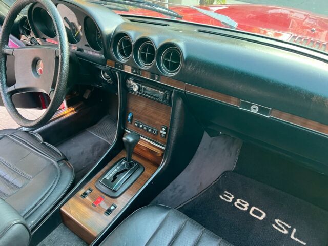 1982 Mercedes-Benz SL-Class - photo 9