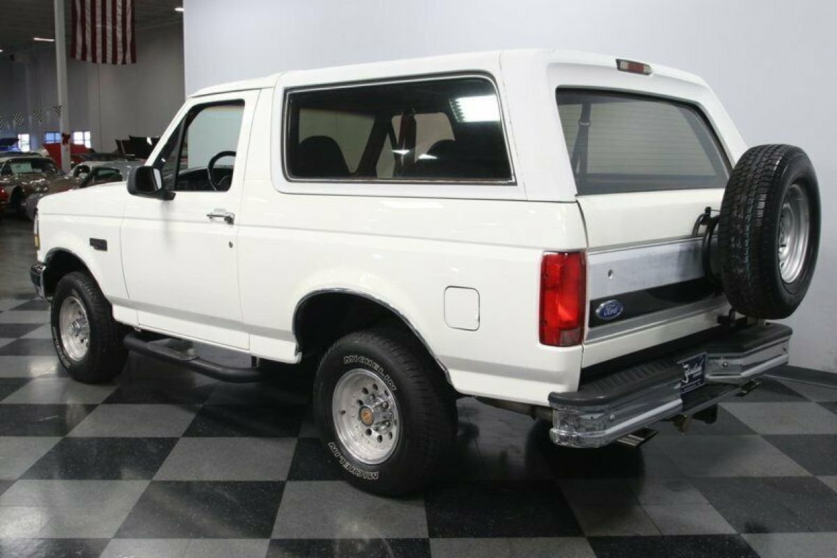 1992 Ford Bronco XLT 4X4 - photo 10