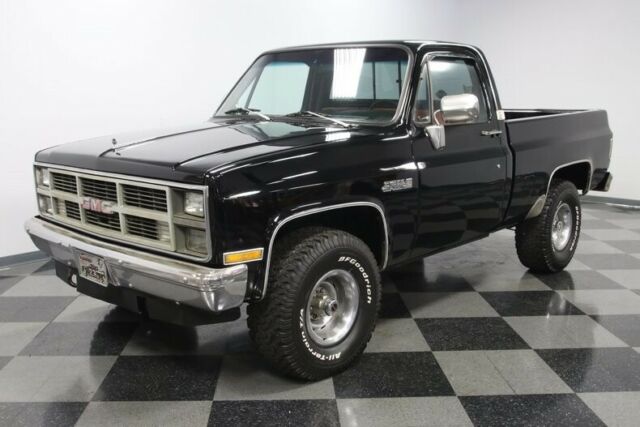 1983 GMC Sierra 1500 Classic 1500 4x4 - photo 6