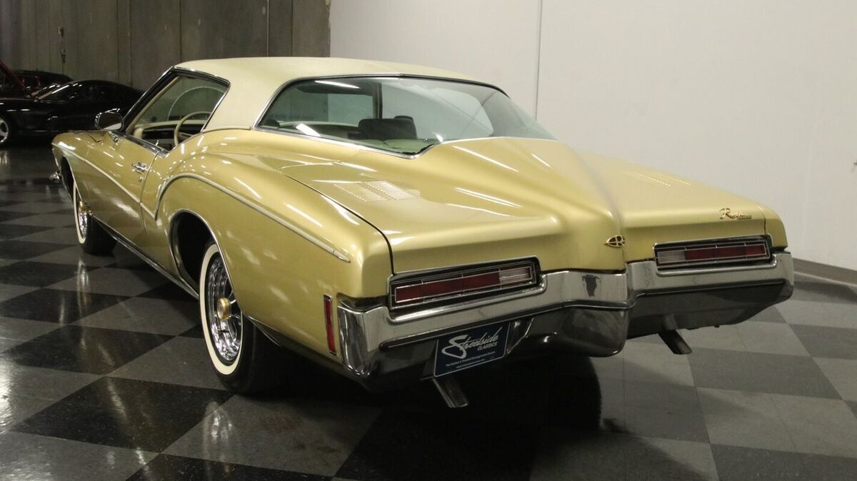 1972 Buick Riviera Boat Tail - photo 8