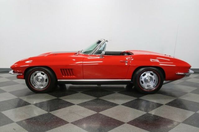 1967 Chevrolet Corvette Convertible - photo 10