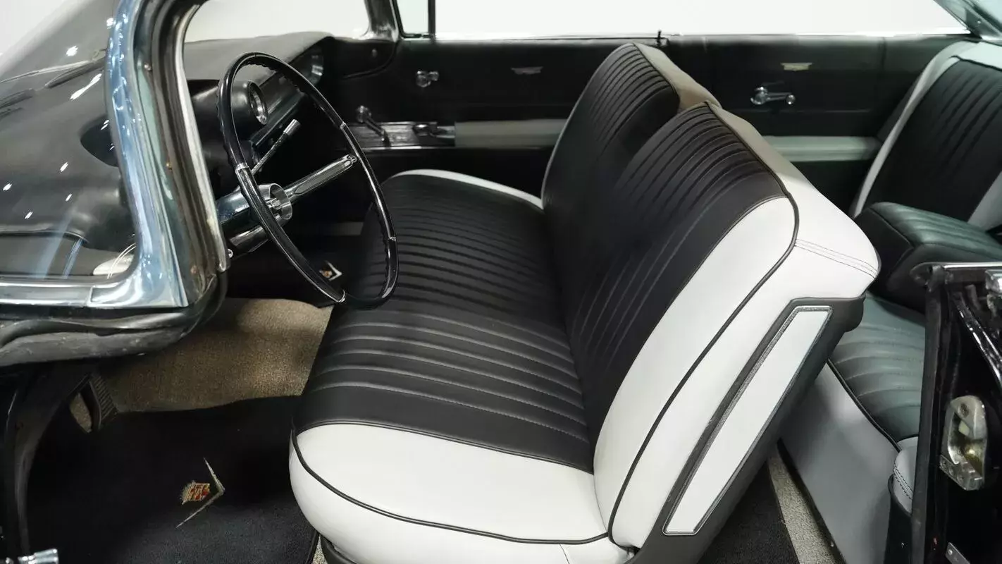 1960 Cadillac Series 62 Coupe - photo 5