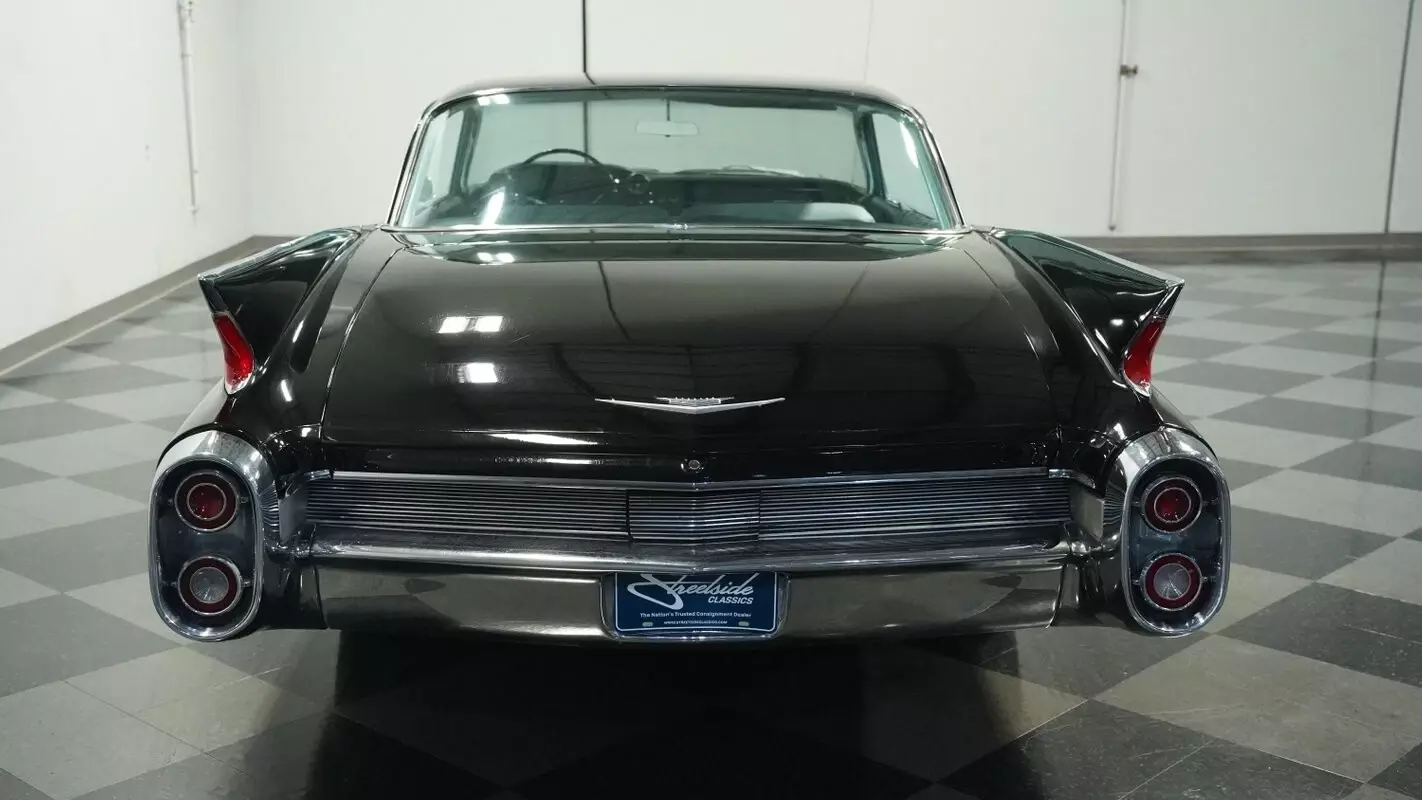 1960 Cadillac Series 62 Coupe - photo 9