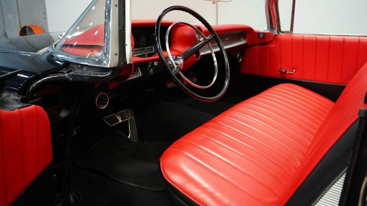 1959 Cadillac Convertible Hard Rock Atlanta - photo 5