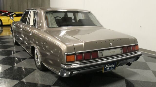 1991 Toyota Century VG40 - photo 8