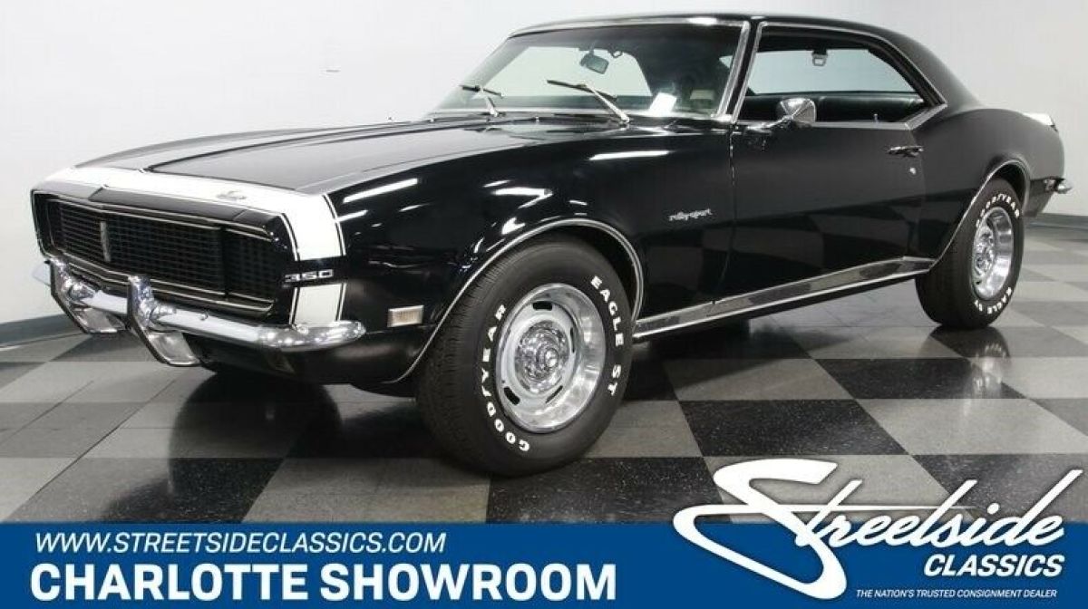 classic vintage chrome Chevy 1st gen muscle car vinyl interior SBC automatic 1968 Chevrolet Camaro RS