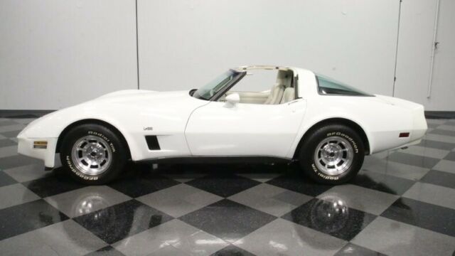 1980 Chevrolet Corvette L-82 - photo 3