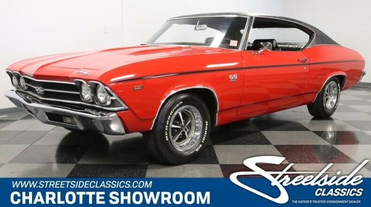 classic vintage chrome Chevy BBC muscle car super sport 1969 Chevrolet Chevelle SS 396