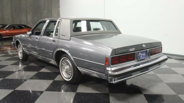 1990 Chevrolet Caprice Brougham LS - photo 10