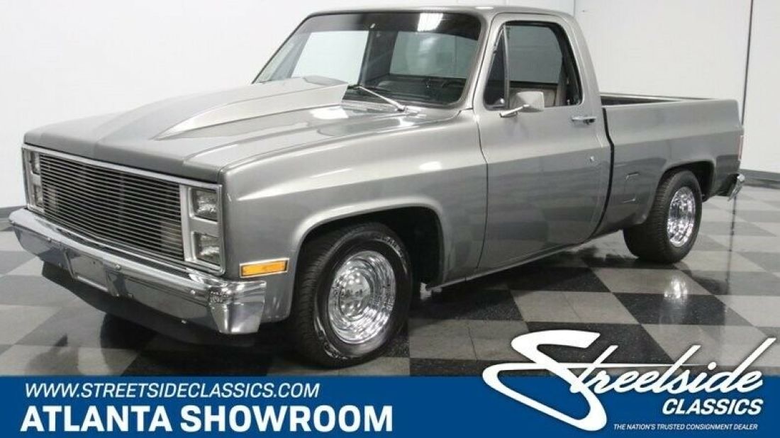classic vintage chrome chevy c10 350 v8 3-speed auto transmission grey 1977 Chevrolet C-10 Silverado
