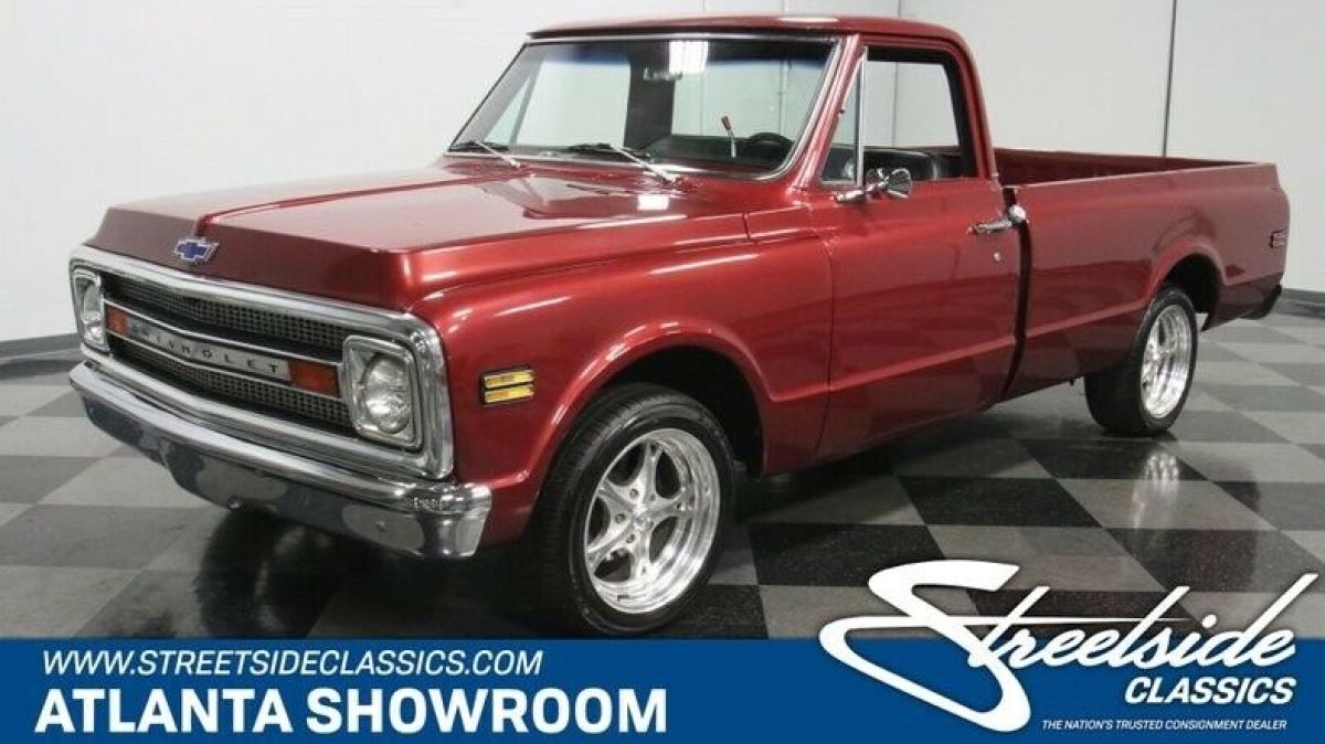 classic vintage chrome chevy c10 350 v8 3-speed auto transmission maroon 1970 Chevrolet C-10 CST