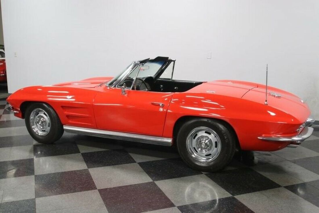 1964 Chevrolet Corvette Convertible - photo 9