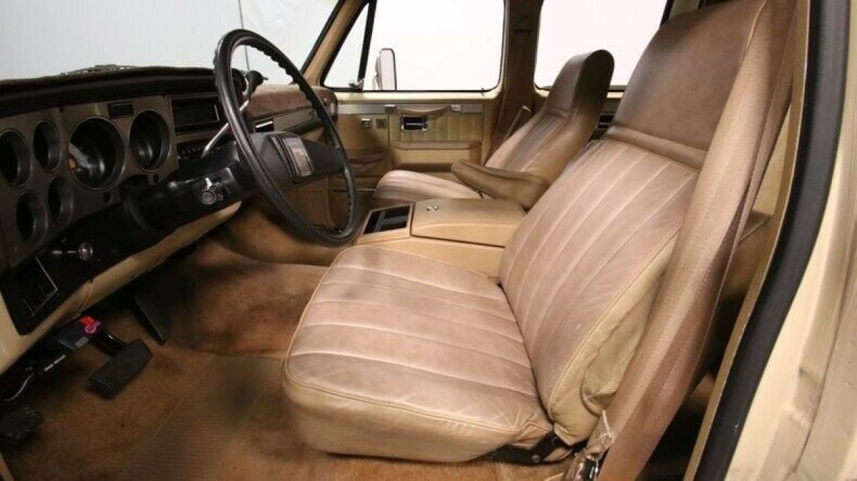 1986 Chevrolet Other Pickups Suburban Dually - photo 5