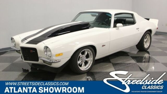 classic vintage chrome chevy camaro tribute 383 stroker auto transmission white 1970 Chevrolet Camaro Z/28 Tribute