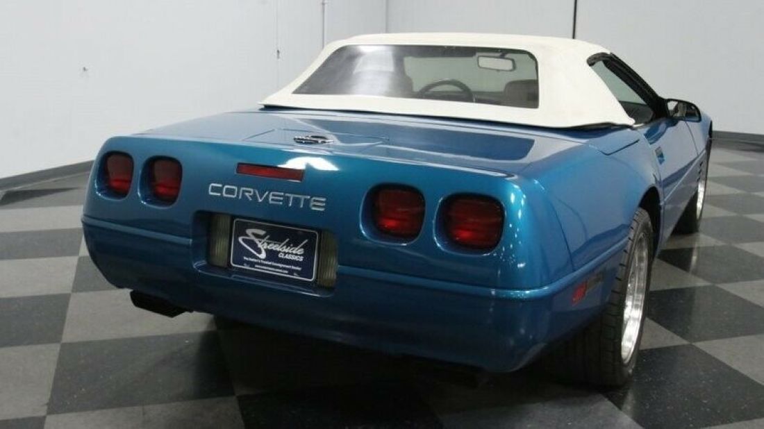 1993 Chevrolet Corvette Convertible - photo 13