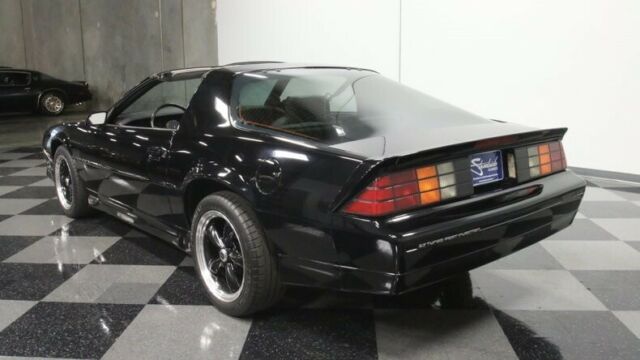 1988 Chevrolet Camaro IROC Z/28 - photo 10