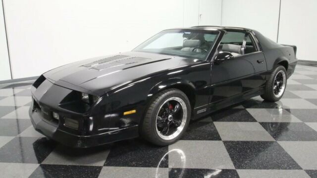 1988 Chevrolet Camaro IROC Z/28 - photo 7