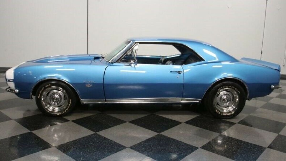 1967 Chevrolet Camaro RS - photo 3