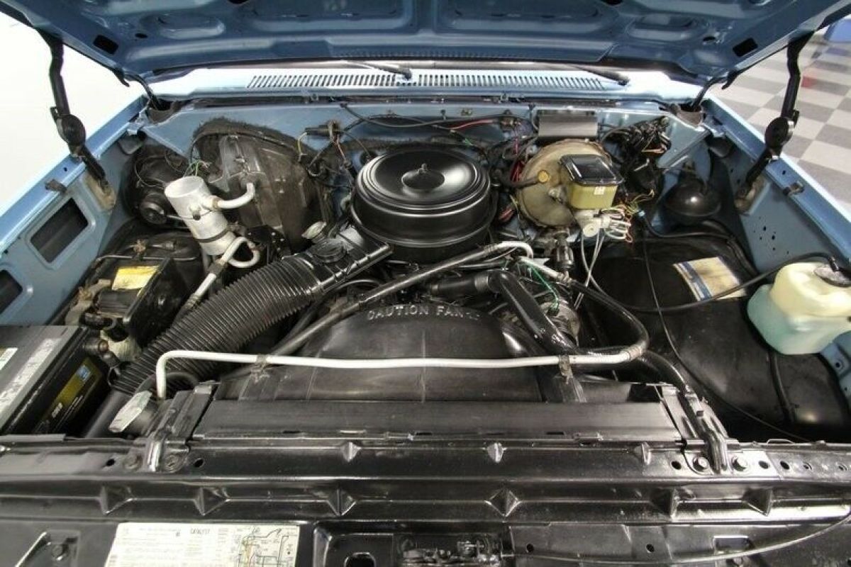 1984 Chevrolet C-10 Scottsdale - photo 3