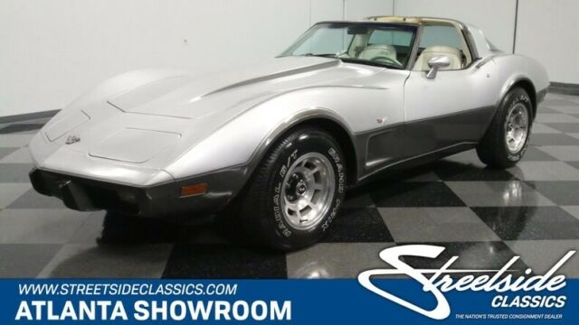 classic vintage chrome chevy sports car 350 v8 auto transmission 25th silver 1978 Chevrolet Corvette 25th Anniversary