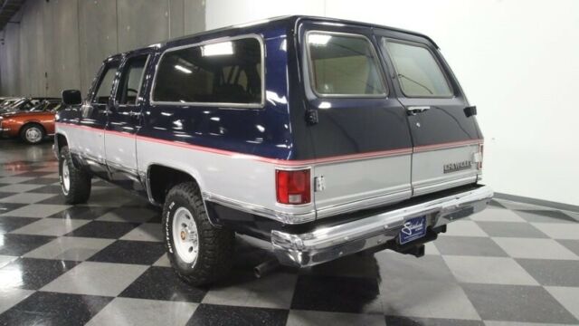1990 Chevrolet Suburban -- - photo 10
